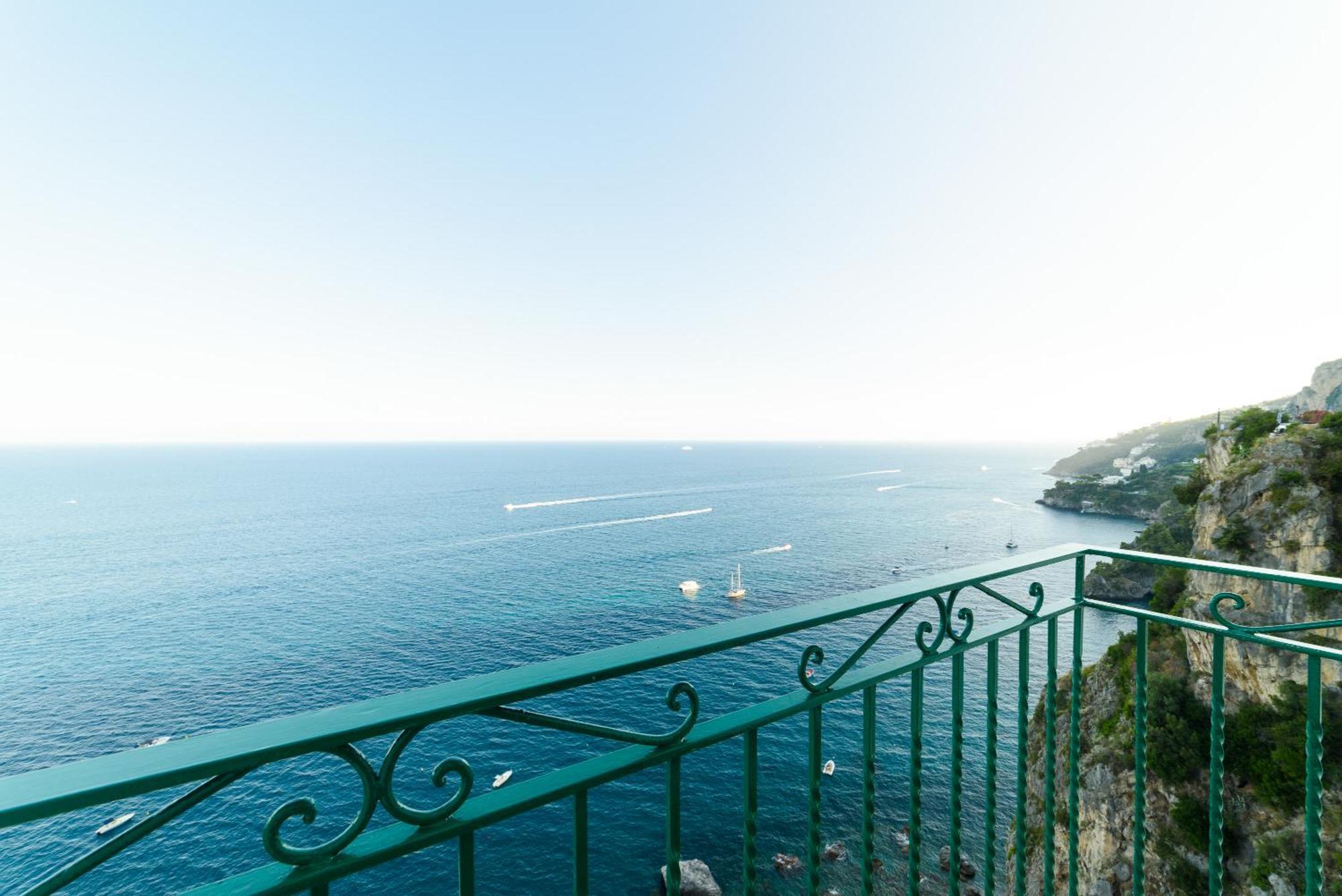 Bed and Breakfast La Dimora Del Maestro Amalfi Exterior foto