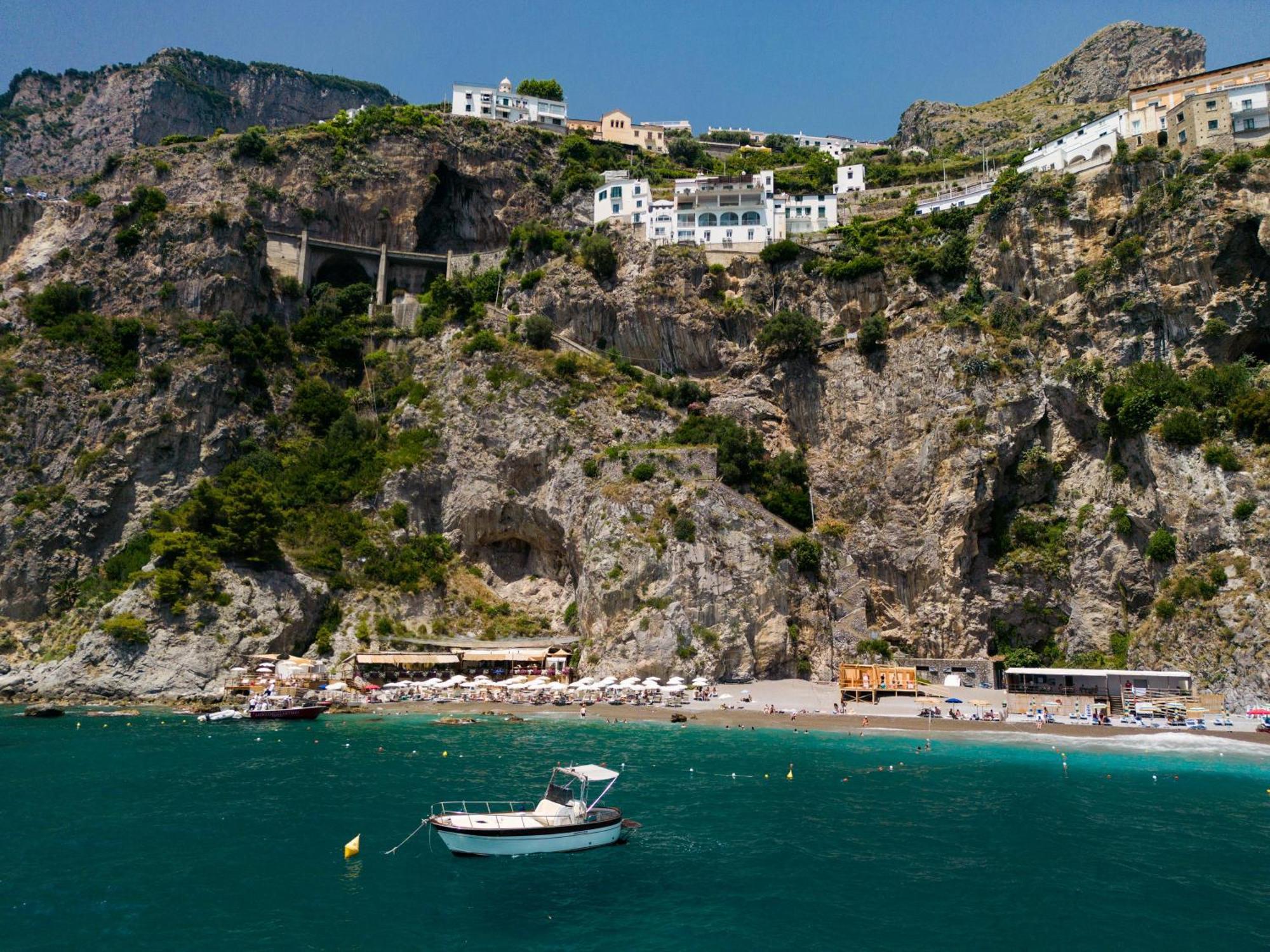 Bed and Breakfast La Dimora Del Maestro Amalfi Exterior foto